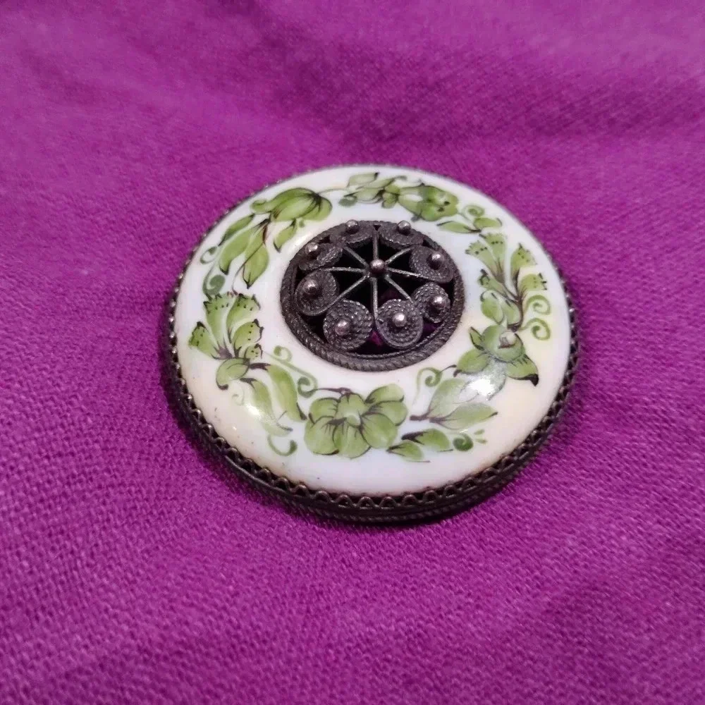 Antique Brooch Porcelain Green Botanical Garland Silver Metalwork